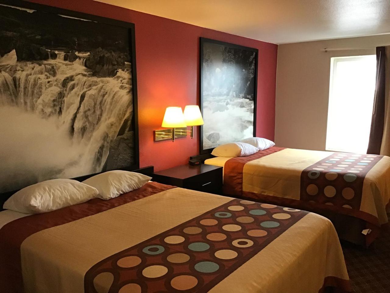 Super 8 By Wyndham Heyburn Hotell Burley Eksteriør bilde