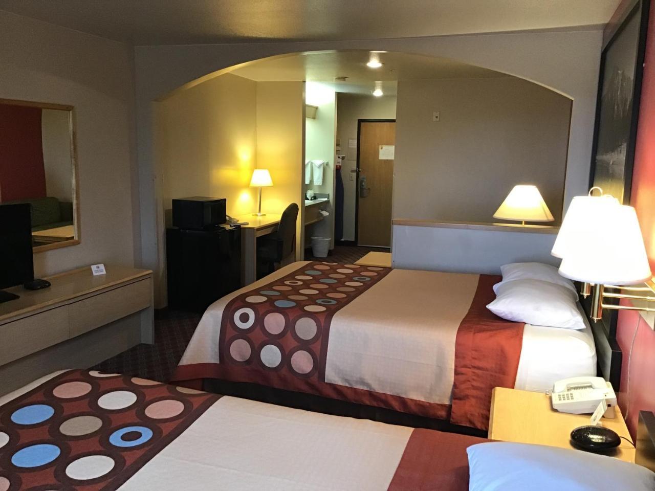 Super 8 By Wyndham Heyburn Hotell Burley Eksteriør bilde